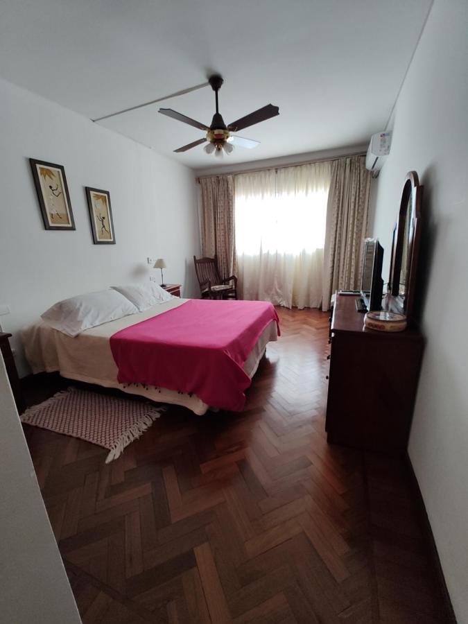 Departamento En Microcentro Con Cochera Apartamento